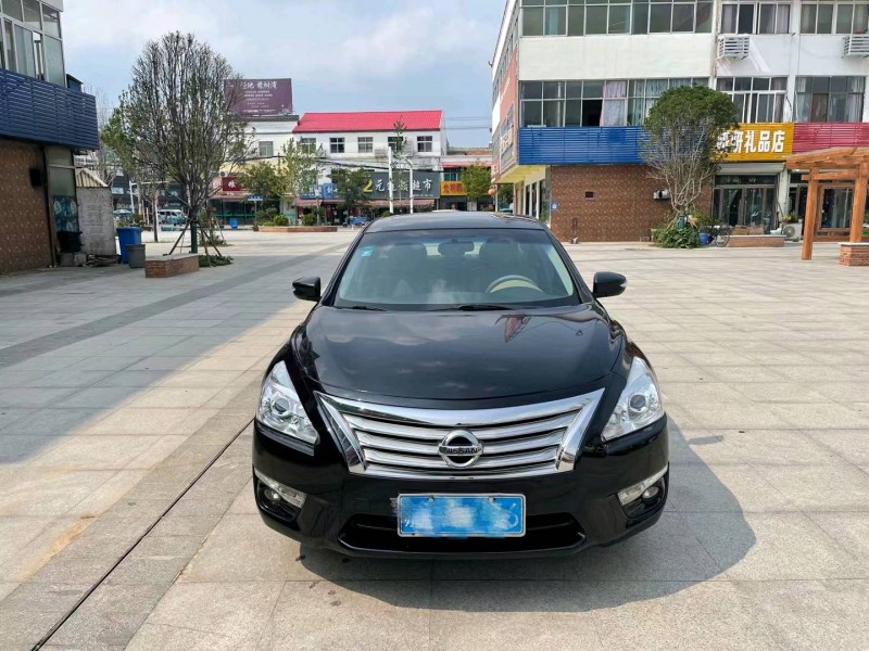 徐州14年日产天籁8