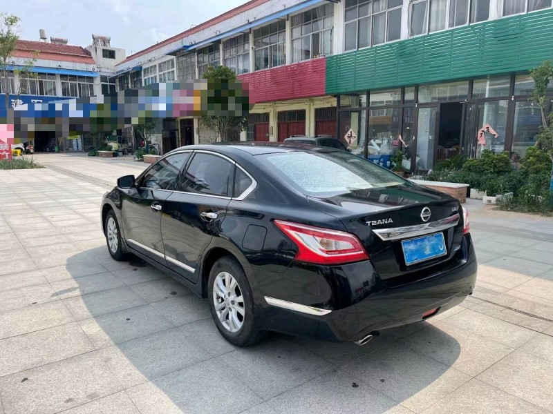 徐州14年日产天籁1