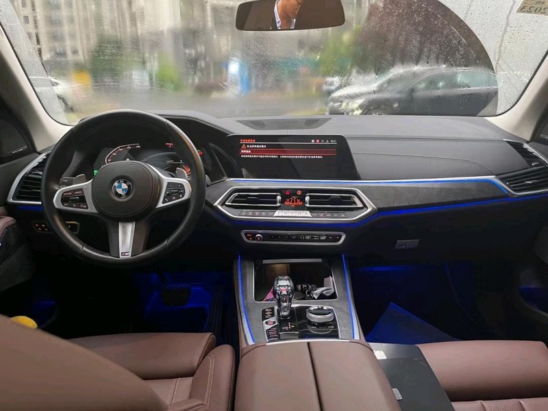 盐城21年宝马X58