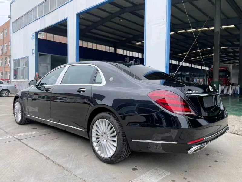 枣庄19年奔驰迈巴赫S级3