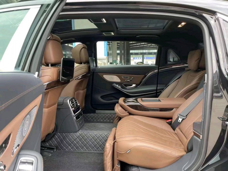 枣庄19年奔驰迈巴赫S级5