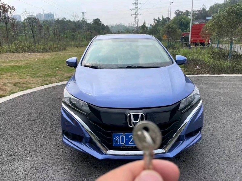 重庆17年本田竞瑞1