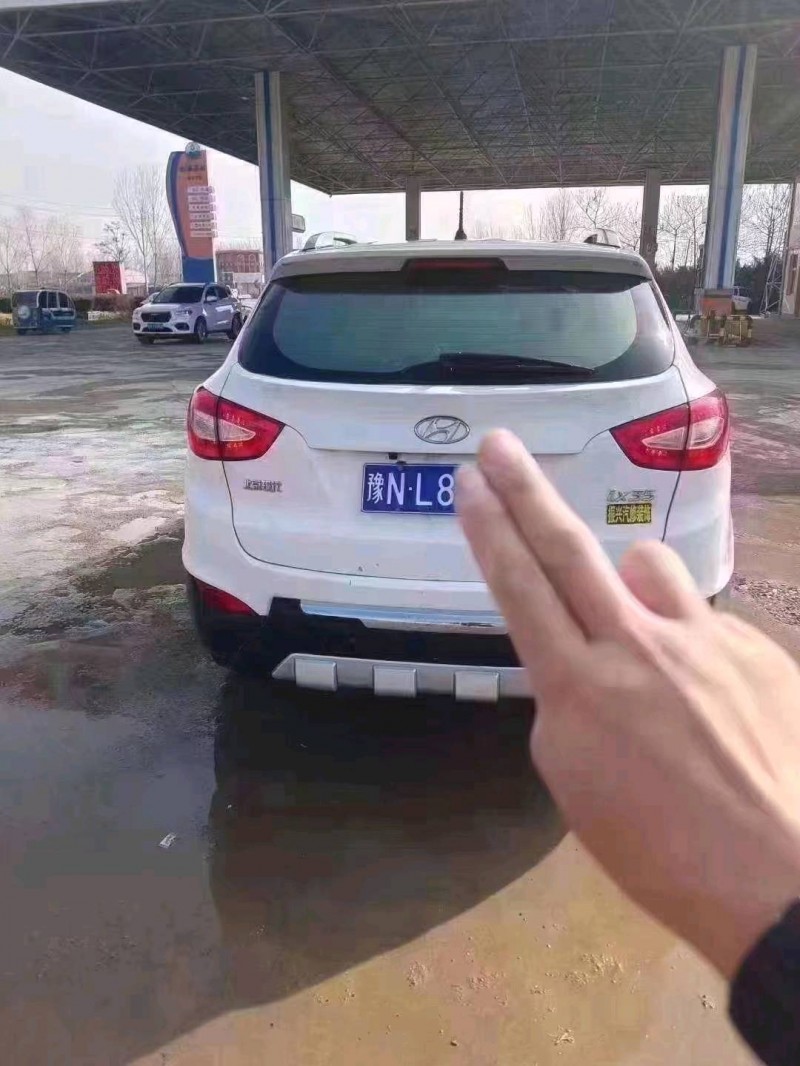 北京14年现代ix354