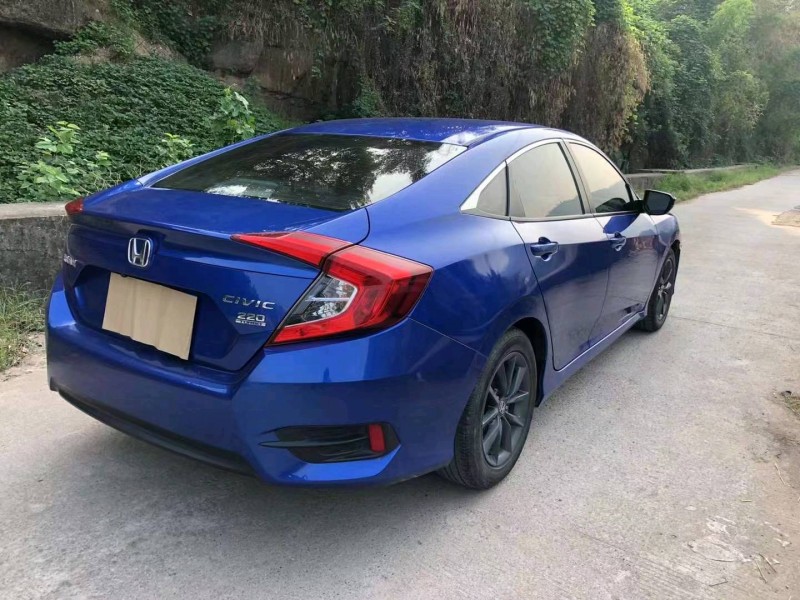 重庆19年本田思域5