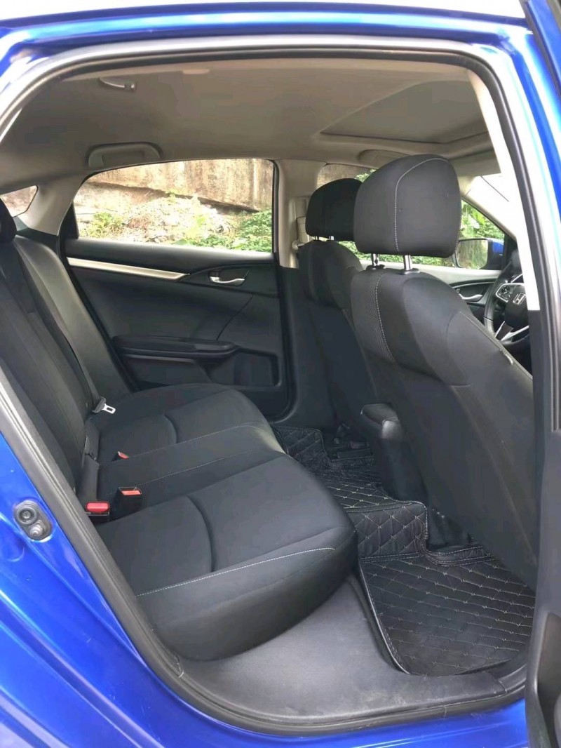 重庆19年本田思域9