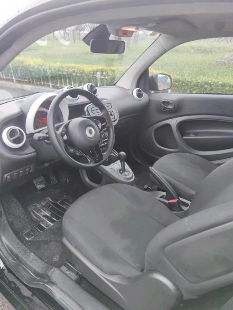 烟台19年奔驰smart4