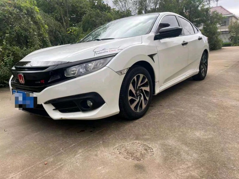 枣庄17年本田思域2