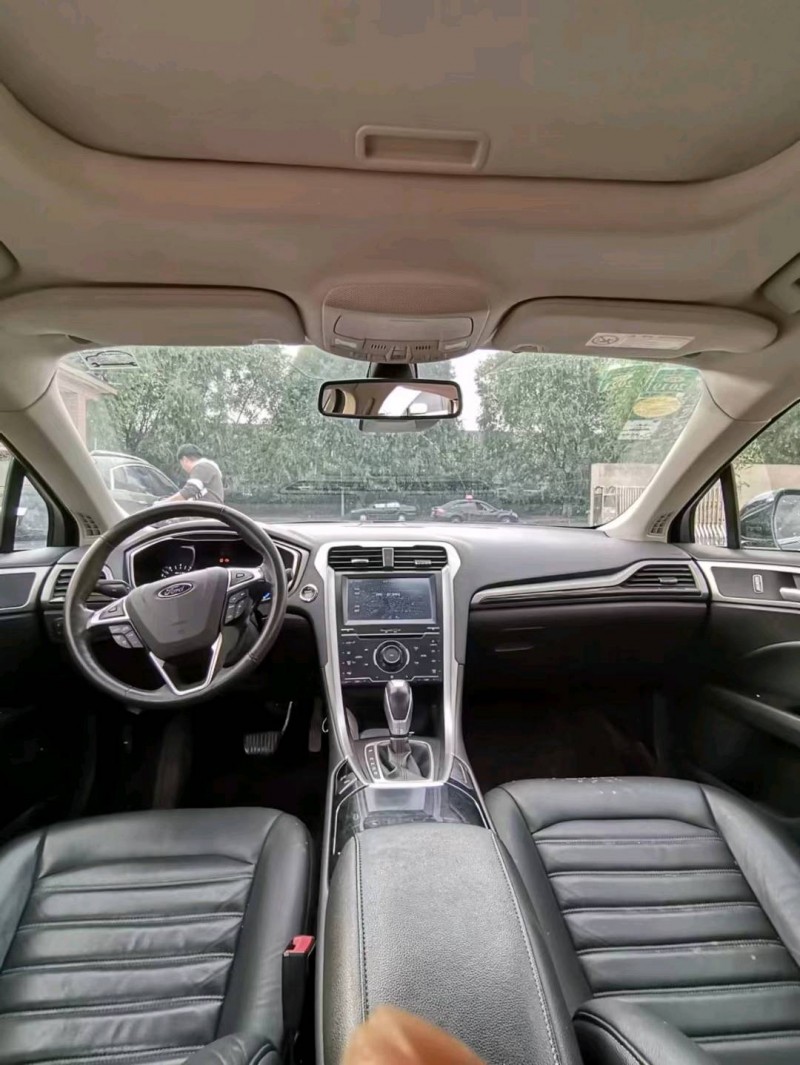 沈阳15年福特蒙迪欧9