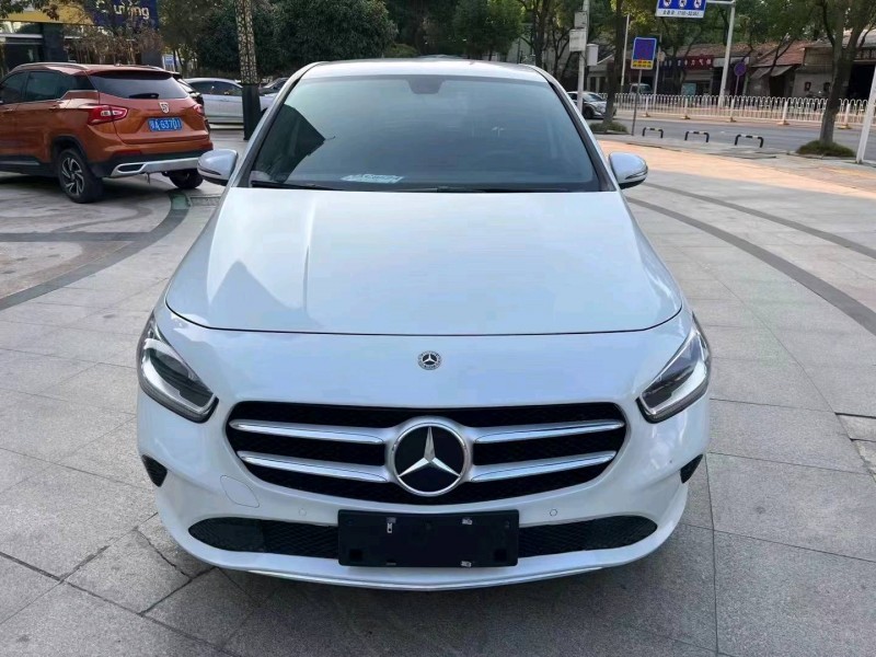 武汉20年奔驰B1