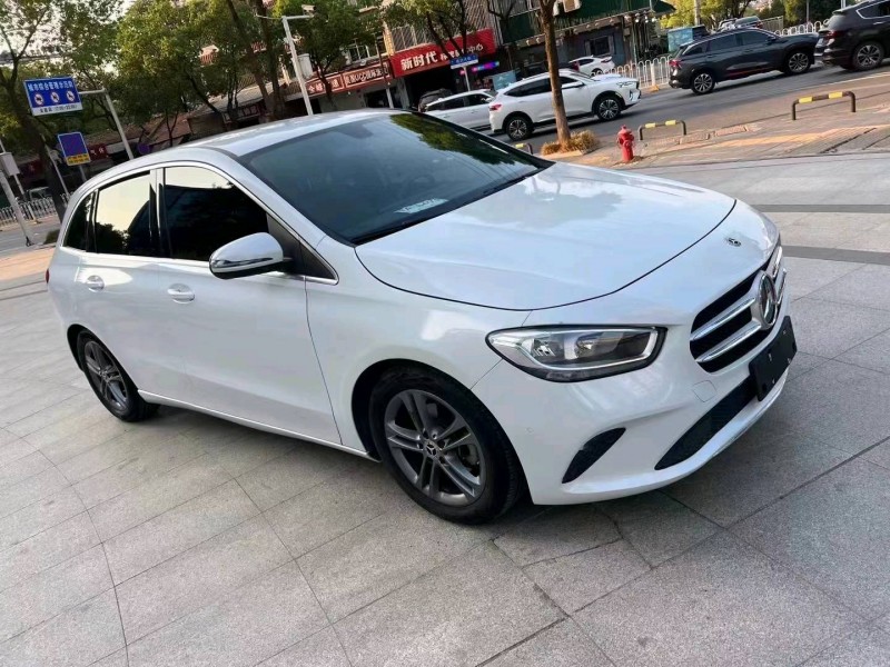武汉20年奔驰B2