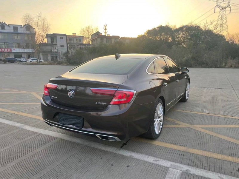 徐州16年别克君越8