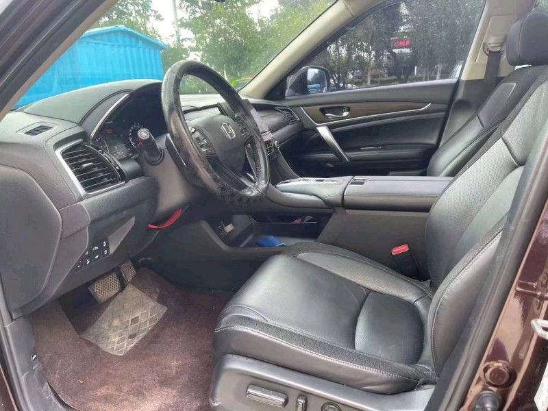 枣庄17年本田冠道2