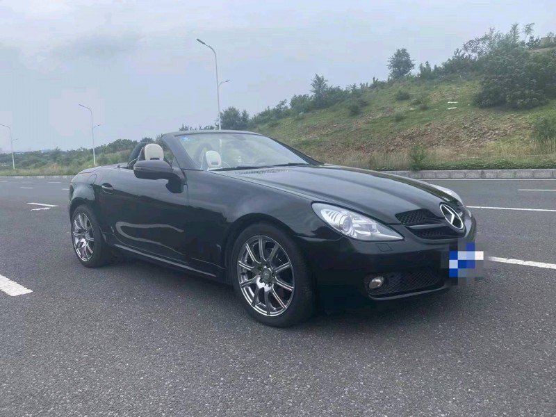 枣庄10年奔驰SLK2