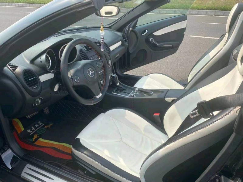 枣庄10年奔驰SLK7