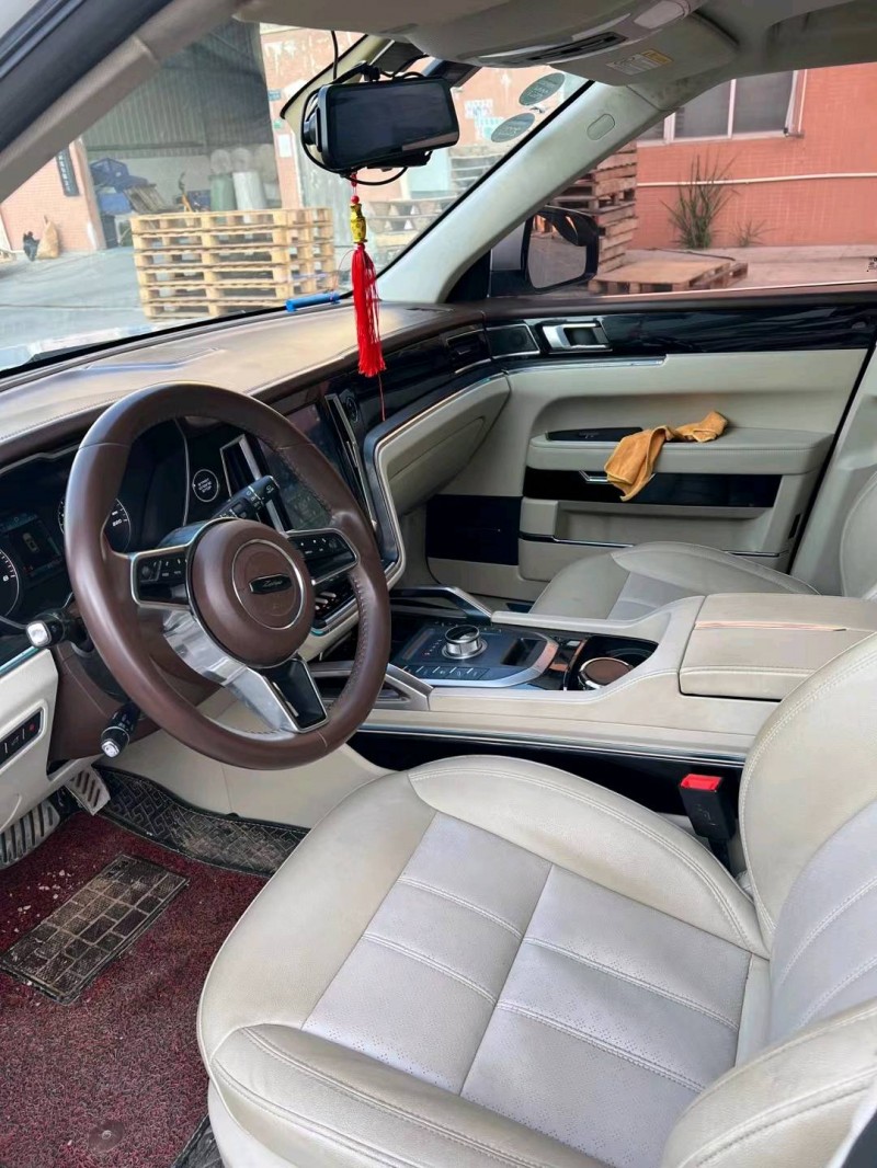 东莞18年众泰T7005