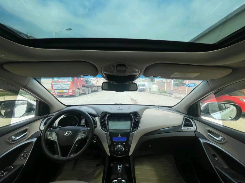 东莞13年现代全新胜达6