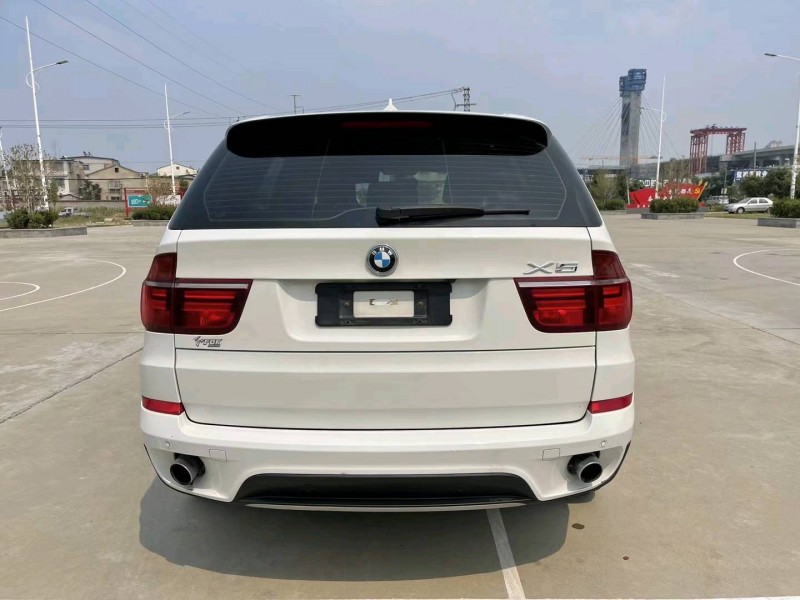 北京14年宝马X59