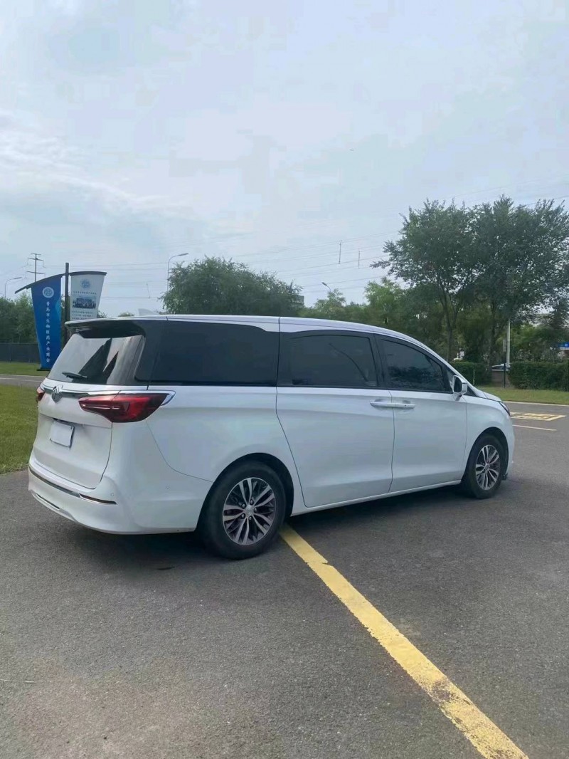 枣庄20年别克GL84