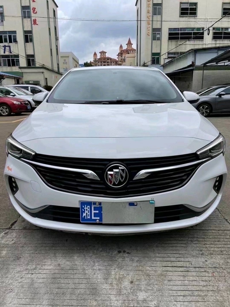 中山21年别克威朗1