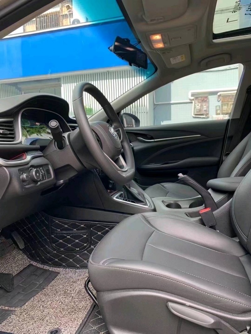 中山21年别克英朗9