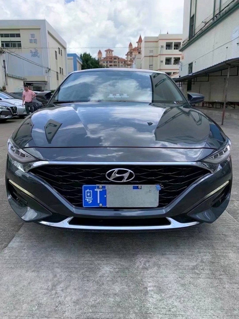 中山21年现代菲斯塔1