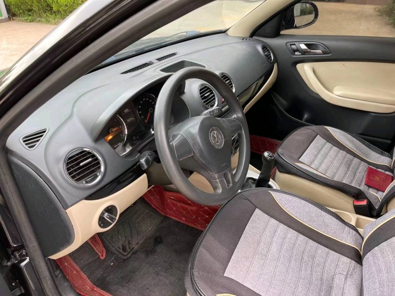 徐州12年大众朗逸4