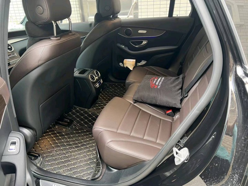 广州22年奔驰GLC2