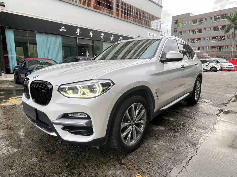 广州19年宝马X33
