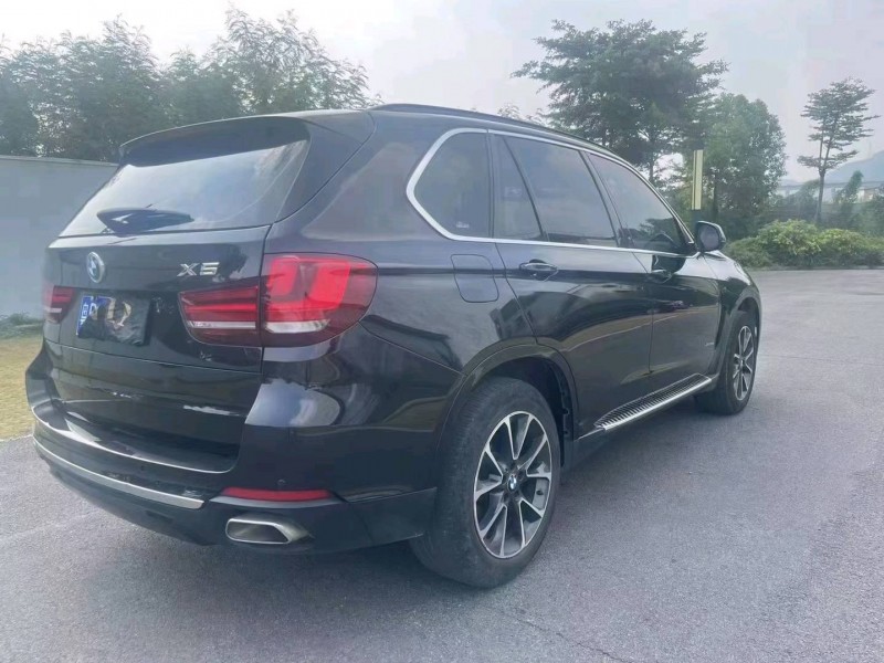 广州18年宝马X54