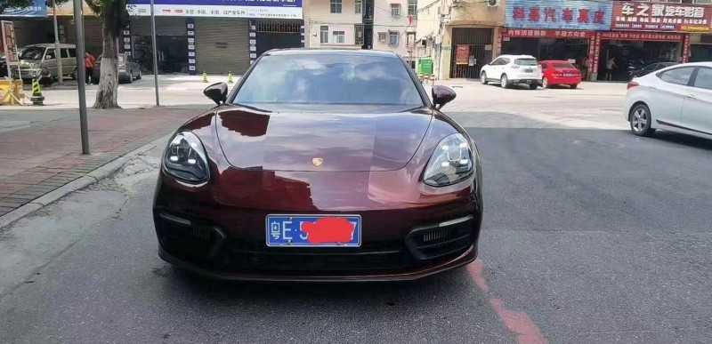 广州22年保时捷帕拉梅拉1