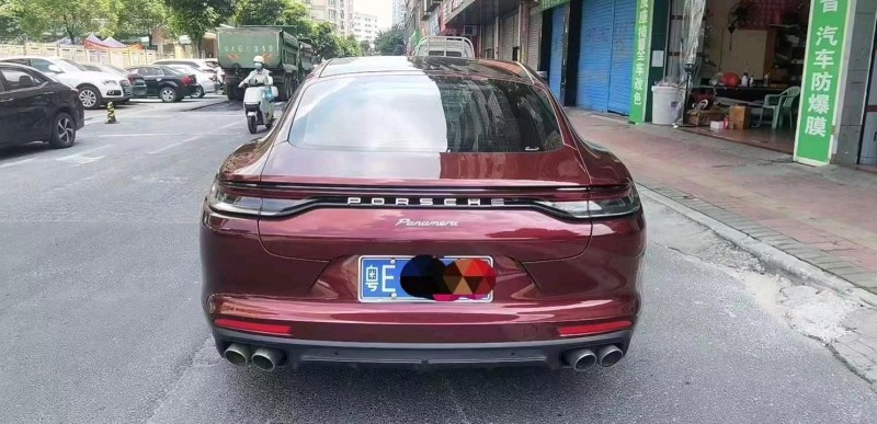 广州22年保时捷帕拉梅拉8