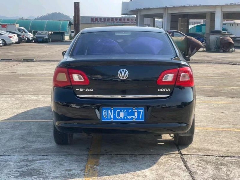 东莞10年大众宝来8