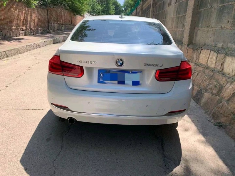 宜昌17年宝马3系7