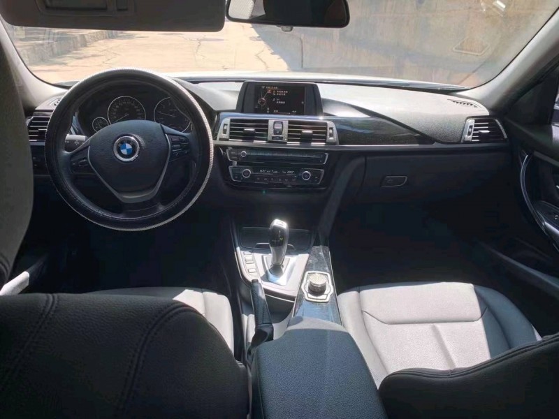 宜昌17年宝马3系5