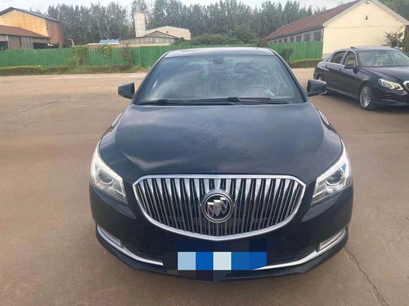 枣庄15年别克君越1