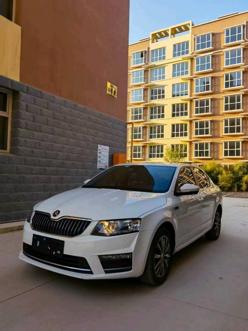 邢台16年斯柯达明锐3