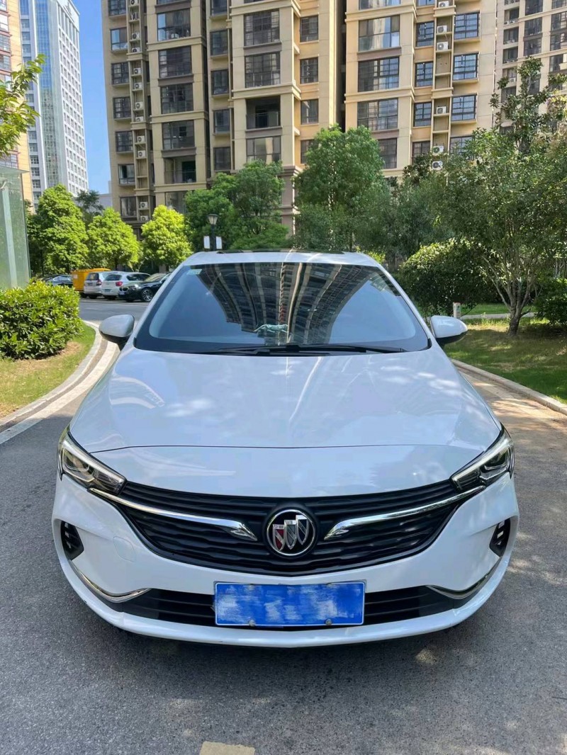 淮南21年别克威朗1