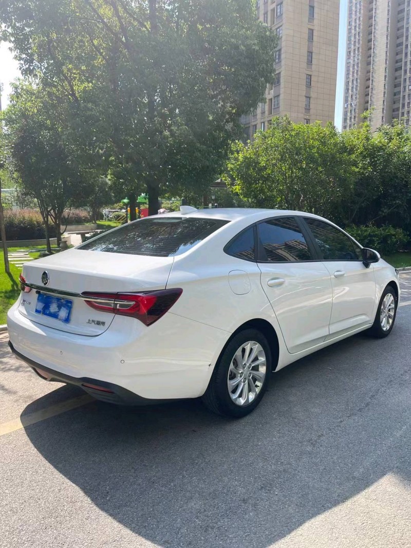 淮南21年别克威朗4