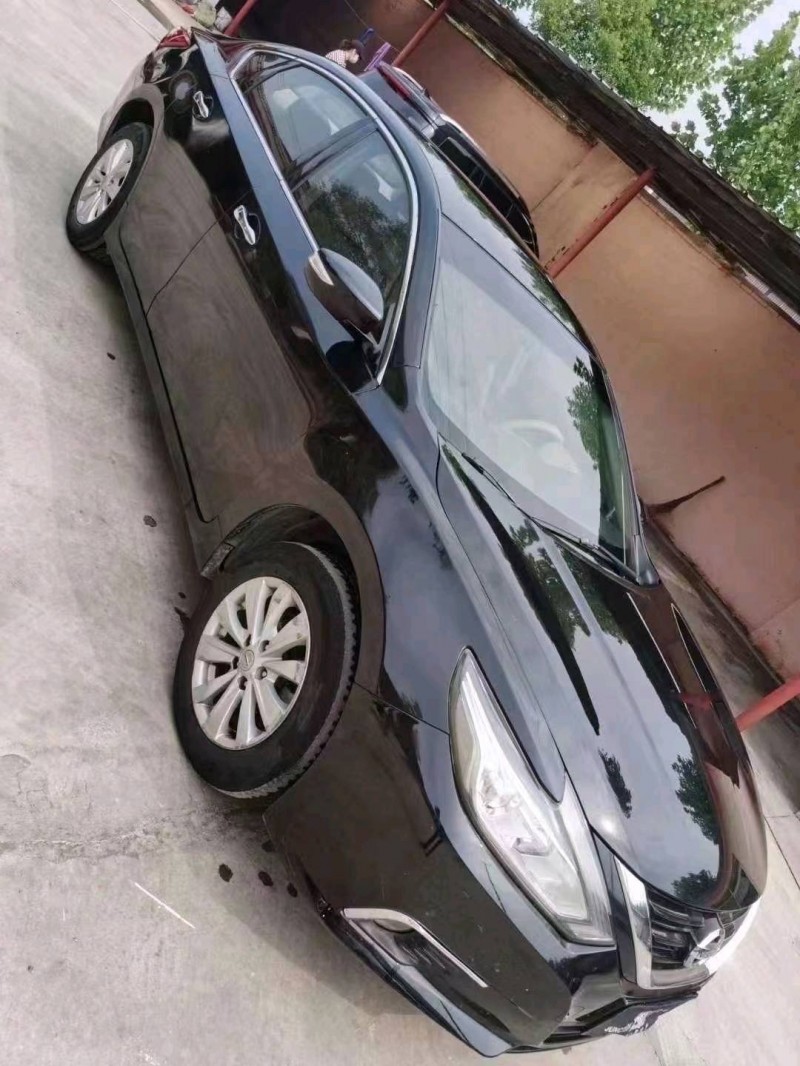 臨沂17年日產天籟2