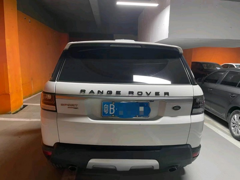 广州14年路虎揽胜运动9