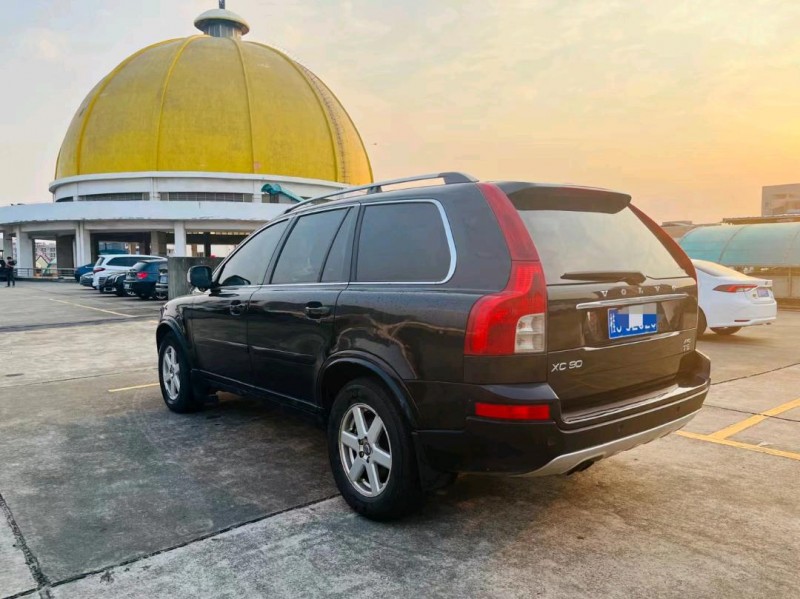 廣州10年沃爾沃XC908