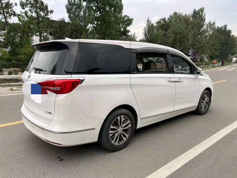 烟台16年别克GL86