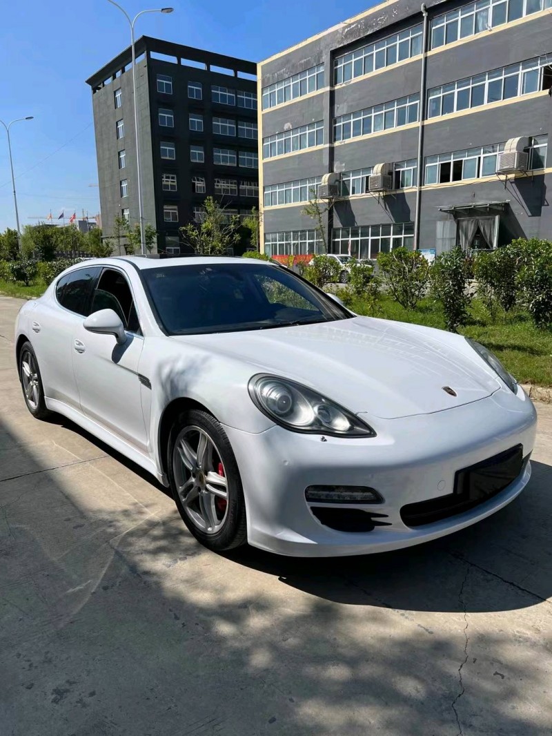 徐州10年保时捷帕拉梅拉2