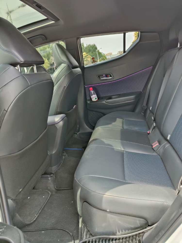 北京21年丰田CHR4