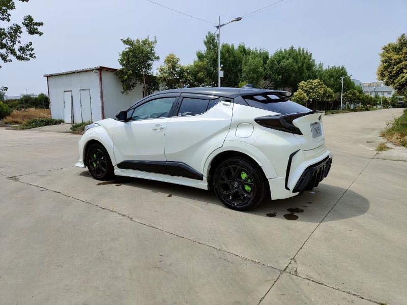 北京21年丰田CHR1