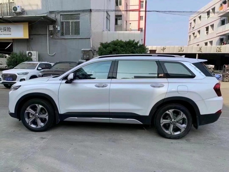 中山19年现代新胜达3
