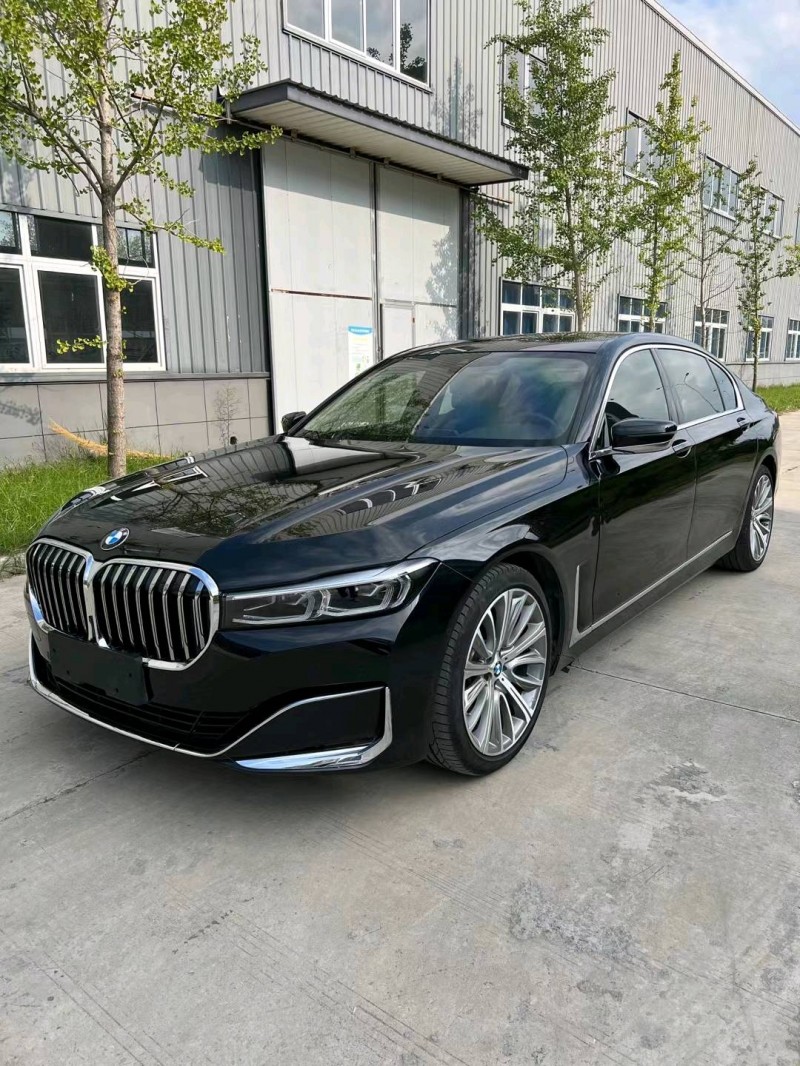 徐州20年宝马7系3