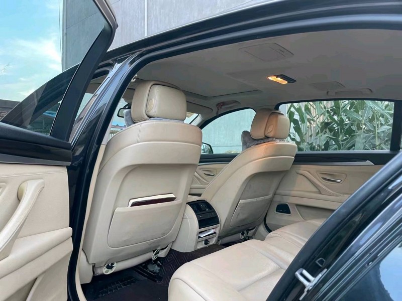 盐城12年宝马5系8