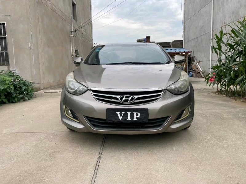 盐城13年现代朗动1