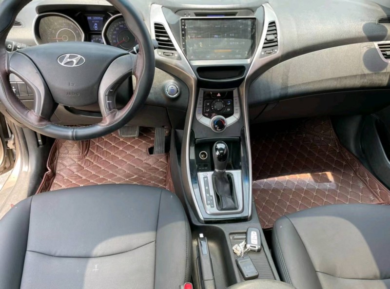 盐城13年现代朗动9